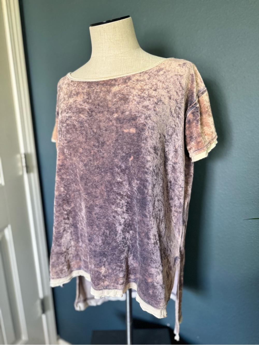We The Free Crushed Velvet Short Sleeve Top - Mauve